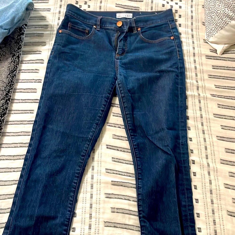 LOFT skinny jeans! Great condition. ✨